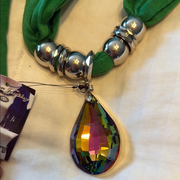 Coldwater Creek Green and Silver Scarf Wrap - Picture 2 of 5